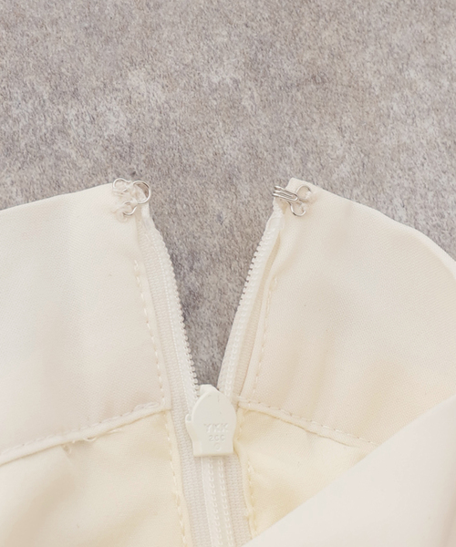 EDIT. FOR LULU(エディットフォールル)の「【Hella/ヘラ】sheer pencil skirt(スカート・レディース・ホワイト・36)」の13枚目の写真