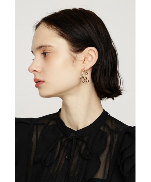 SLY（スライ）の「BALLED HOOP P/EARRING ボールドフープピアス（ピアス（両耳用）・レディース・シルバー/ゴールド・FREE）」の12枚目の写真
