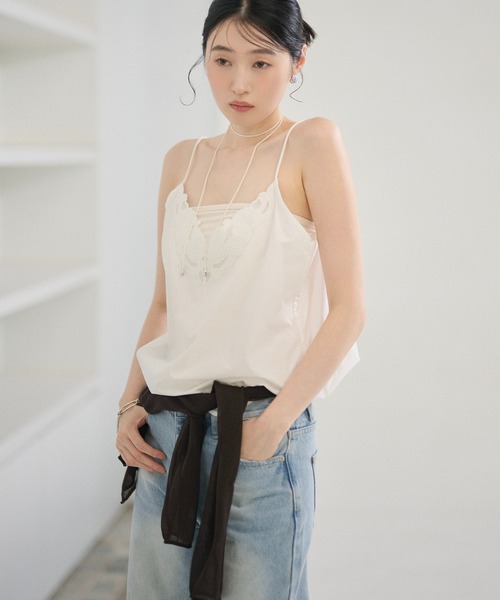 LAULEN(ローレン)の「flower cutwork cotton camisole / フラワーカットワークコットンキャミソール(キャミソール・レディース・ホワイト/ブラック・FREE)」の1枚目の写真
