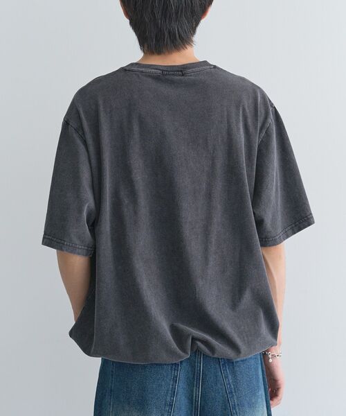 CRAFT STANDARD BOUTIQUE(クラフトスタンダードブティック)の「ロゴパッチピグメントT(Tシャツ/カットソー・メンズ・ネイビー/グレイッシュベージュ/ブラック・L/M)」の12枚目の写真