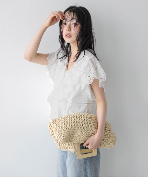 AMELY(エミリー)の「フロントリボン スカラップ レースブラウス(シャツ/ブラウス・レディース・イエロー/ホワイト/ブラック・フリー)」の6枚目の写真