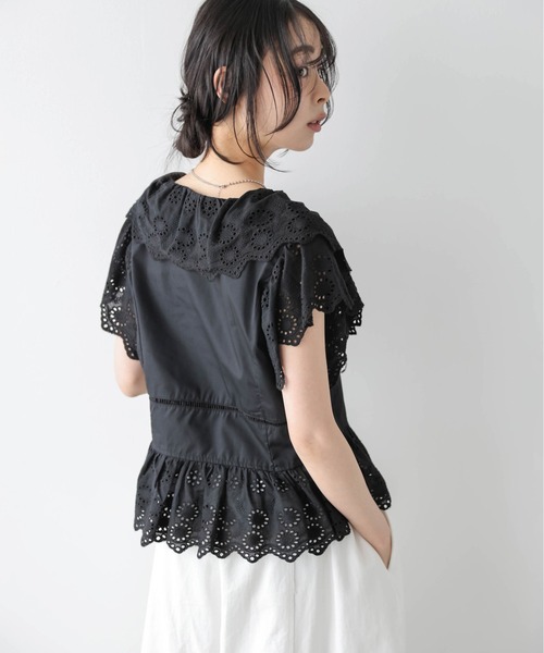 AMELY(エミリー)の「フロントリボン スカラップ レースブラウス(シャツ/ブラウス・レディース・イエロー/ホワイト/ブラック・フリー)」の15枚目の写真