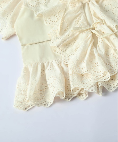 AMELY(エミリー)の「フロントリボン スカラップ レースブラウス(シャツ/ブラウス・レディース・イエロー/ホワイト/ブラック・フリー)」の20枚目の写真
