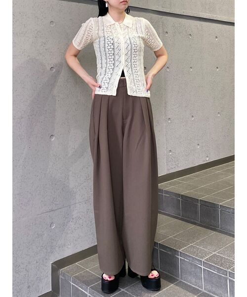 MURUA(ムルーア)の「ダブルタックワイドパンツ 夏服(スラックス・レディース・ブラウン/ブラック/アイボリー・FREE)」の4枚目の写真