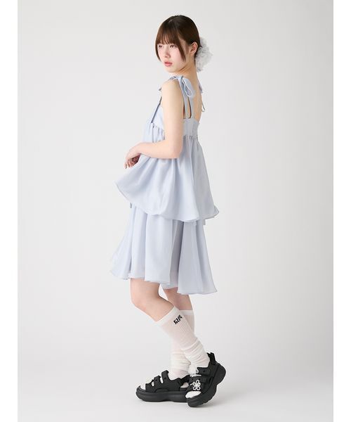 FURFUR(ファーファー)の「ティアードフリル肩リボンドレス(ドレス・レディース・サックスブルー/ドット/ブラック・F)」の9枚目の写真