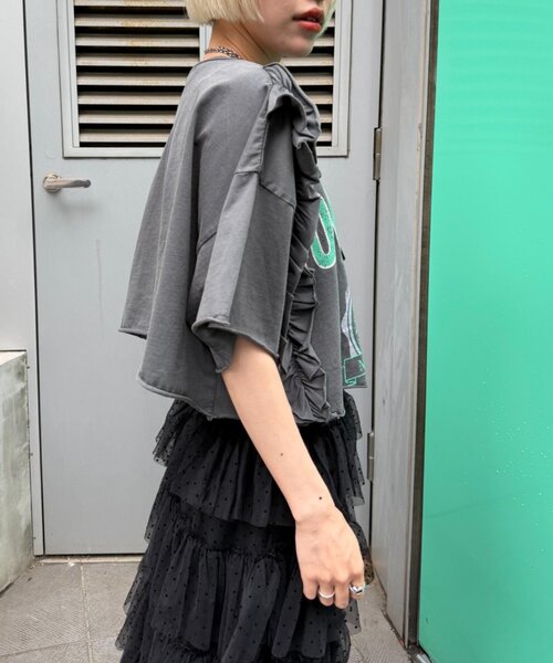 w closet(ダブルクローゼット)の「【4色展開】前リボンカレッジTee(Tシャツ/カットソー・レディース・ネイビー/イエロー/ブラック/アイボリー・FREE)」の13枚目の写真