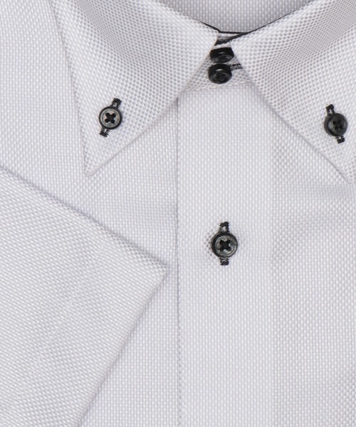 TOKYO SHIRTS(トウキョウシャツ)の「【超形態安定】【接触冷感】形態安定ノンアイロン ドゥエボットーニ 半袖ビジネスワイシャツ(ビジネスシャツ・メンズ・グレー・首回り37cm/首回り39cm/首回り41cm/首回り42cm/首回り43cm)」の3枚目の写真