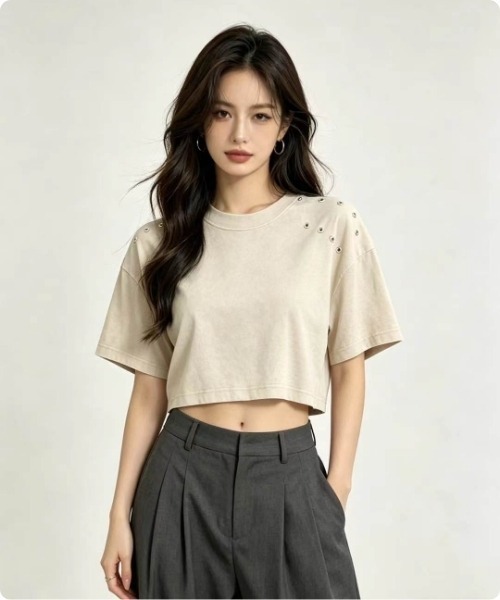 I.O.E(アイオイ)の「【韓国トレンド】アイレットデザイン クロップドトップス(Tシャツ/カットソー・レディース・ブラウン/ブラック/ピンク/グレー/ベージュ/パープル・FREE)」の18枚目の写真