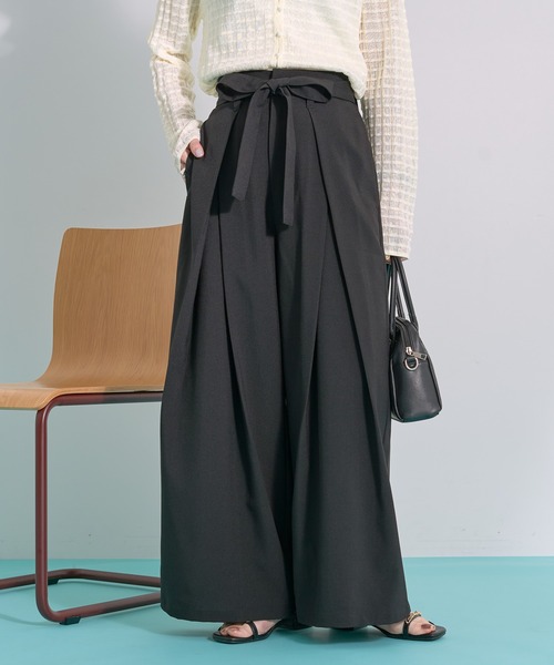 AMERICAN HOLIC(アメリカンホリック)の「【ZOZO限定】ウエストリボンタックワイドパンツ(その他パンツ・レディース・ブラック/杢グレー/モカ・L/M)」の9枚目の写真
