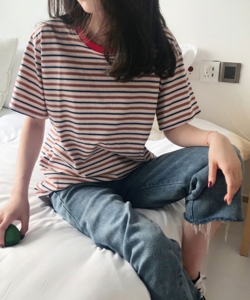 Flugge(フラッジー)の「マルチボーダーTシャツ(Tシャツ/カットソー・レディース・グリーン/レッド/ブラウン・FREE)」の4枚目の写真