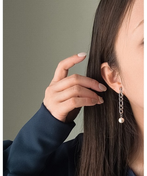tone(トーン)の「【Mian.invitation】月明かりを映したチェーンとコットンパールのピアス|月灯り(MA)(ピアス(両耳用)・レディース・シルバー/ゴールド・FREE)」の13枚目の写真