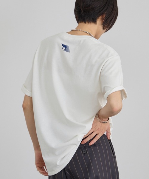 SALON adam et rope'（サロン アダム エ ロペ）の「Sandy TaleグラフィックロゴT（Tシャツ/カットソー・レディース・ブラック/ホワイト系その他/ホワイト・FREE）」の11枚目の写真