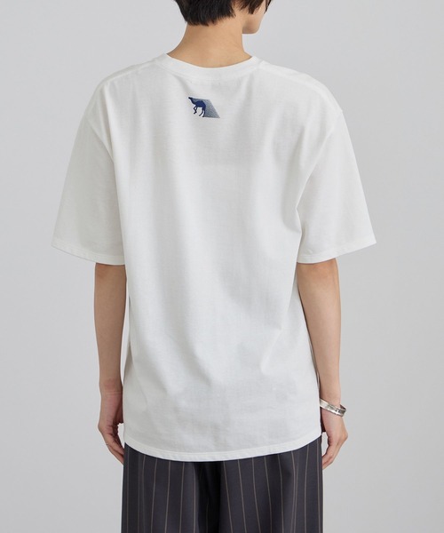 SALON adam et rope'（サロン アダム エ ロペ）の「Sandy TaleグラフィックロゴT（Tシャツ/カットソー・レディース・ブラック/ホワイト系その他/ホワイト・FREE）」の20枚目の写真