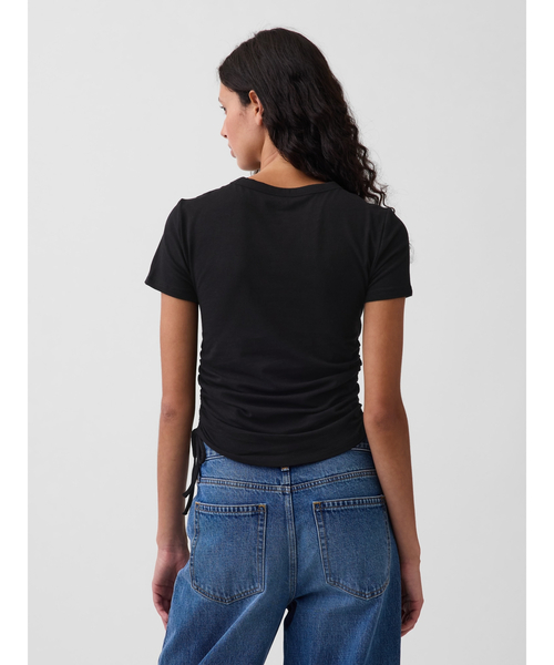 GAP(ギャップ)の「クロースニット ジャージー GAPロゴ ルーシュ サイドタイTシャツ(Tシャツ/カットソー・レディース・ホワイト/ブラック/ブラウン・XS/XXS/XL/L/M/S)」の4枚目の写真