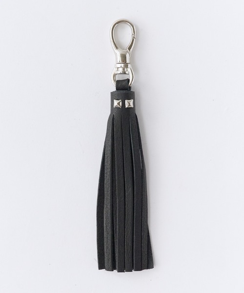 Schott（ショット）の「Schott/ショット LEATHER FRINGE KEY HOLDER レザー フリンジ キーホルダー キーチャーム 本革 牛革 スタッズ ウエスタン ビンテージ ヴィンテージ メンズ 2026年 夏 夏服（キーホルダー・メンズ・ブラック・FREE）」の2枚目の写真