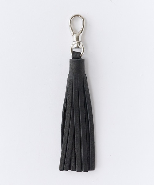 Schott（ショット）の「Schott/ショット LEATHER FRINGE KEY HOLDER レザー フリンジ キーホルダー キーチャーム 本革 牛革 スタッズ ウエスタン ビンテージ ヴィンテージ メンズ 2026年 夏 夏服（キーホルダー・メンズ・ブラック・FREE）」の6枚目の写真