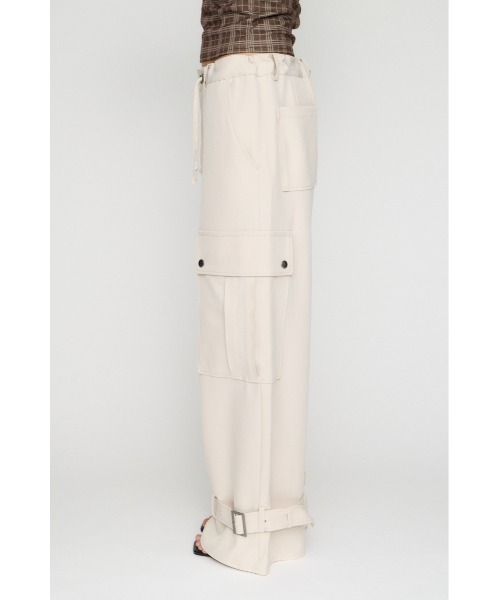 LAGUA GEM(ラグアジェム)の「LOOSEY POCKET CARGO パンツ(カーゴパンツ・レディース・アイボリー/ブラック・X-SMALL/SMALL/MEDIUM)」の16枚目の写真