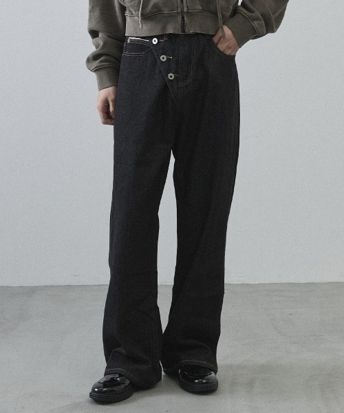 Shoowtime（ショウタイム）の「Button Fly Grunge Denim / ボタンフライグランジデニム（デニムパンツ・メンズ・ブラック・MEDIUM/LARGE/X-LARGE）」の10枚目の写真