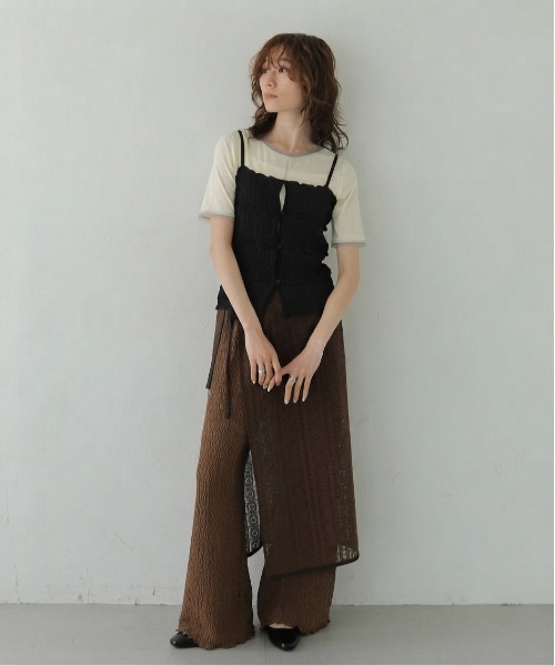 CLEIO(クレイオ)の「【CLEIO】リンクルメロウキャミトップス WRINKLE MELLOW CAMI TOP(キャミソール・レディース・ブラウン/ブラック・FREE)」の12枚目の写真
