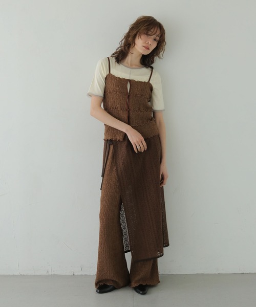 CLEIO(クレイオ)の「【CLEIO】リンクルメロウキャミトップス WRINKLE MELLOW CAMI TOP(キャミソール・レディース・ブラウン/ブラック・FREE)」の8枚目の写真