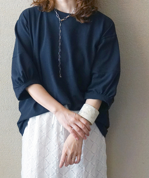 JOURNAL STANDARD LUXE(ジャーナルスタンダード ラックス)の「Olivia's PO(Tシャツ/カットソー・レディース・カーキ/ホワイト/チャコールグレー・FREE)」の1枚目の写真