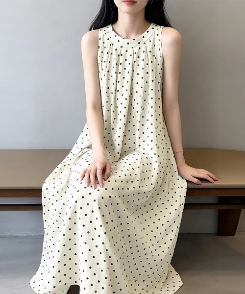 ONEP STAR(ワンピスター)の「ドット柄ノースリーブAラインワンピース(ワンピース・レディース・ブラック/ベージュ・MEDIUM/LARGE/X-LARGE)」の15枚目の写真