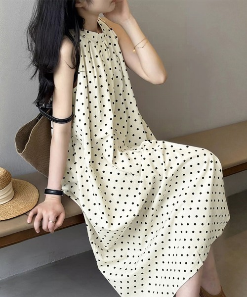 ONEP STAR(ワンピスター)の「ドット柄ノースリーブAラインワンピース(ワンピース・レディース・ブラック/ベージュ・MEDIUM/LARGE/X-LARGE)」の14枚目の写真
