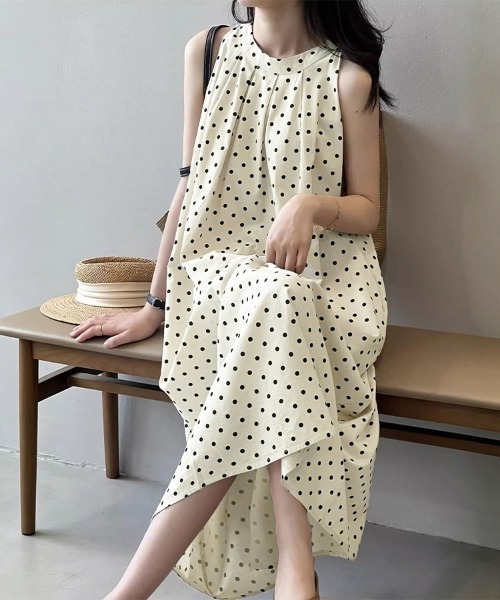 ONEP STAR(ワンピスター)の「ドット柄ノースリーブAラインワンピース(ワンピース・レディース・ブラック/ベージュ・MEDIUM/LARGE/X-LARGE)」の13枚目の写真