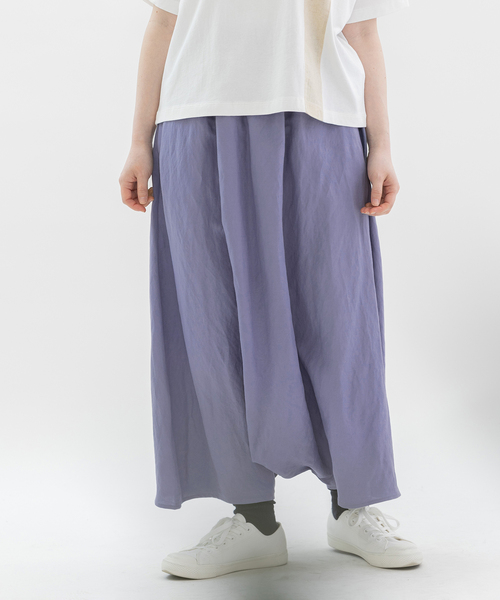 nop de nod（ノップドゥノッド）の「リネンレーヨンサルエルスカートパンツ（その他パンツ・レディース・ネイビー/ブラック/ライトブルー・M）」の2枚目の写真