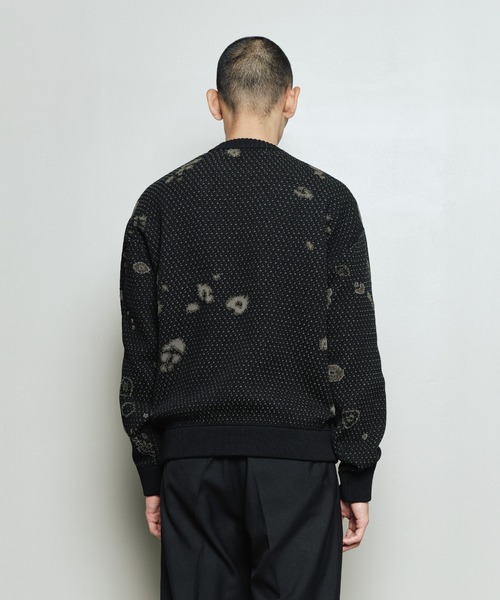 bal(バル)の「JACQUARD PATTERN CREWNECK SWEATER(ニット/セーター・メンズ・ブラック/ブラウン/グレー・3/2/1)」の5枚目の写真