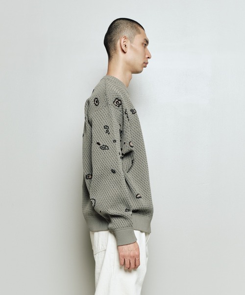 bal(バル)の「JACQUARD PATTERN CREWNECK SWEATER(ニット/セーター・メンズ・ブラック/ブラウン/グレー・3/2/1)」の7枚目の写真