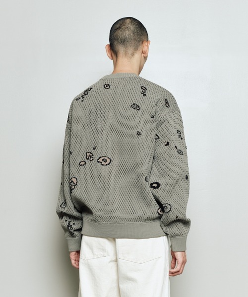 bal(バル)の「JACQUARD PATTERN CREWNECK SWEATER(ニット/セーター・メンズ・ブラック/ブラウン/グレー・3/2/1)」の8枚目の写真
