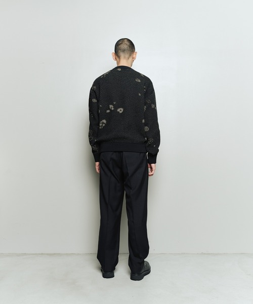 bal(バル)の「JACQUARD PATTERN CREWNECK SWEATER(ニット/セーター・メンズ・ブラック/ブラウン/グレー・3/2/1)」の21枚目の写真