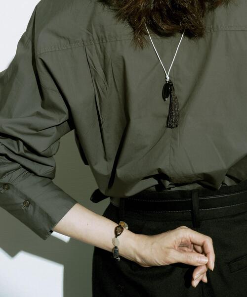 SMELLY（スメリー）の「SMELLY so’　earthy tones bracelet（ブレスレット・レディース・シルバー系その他・-）」の2枚目の写真