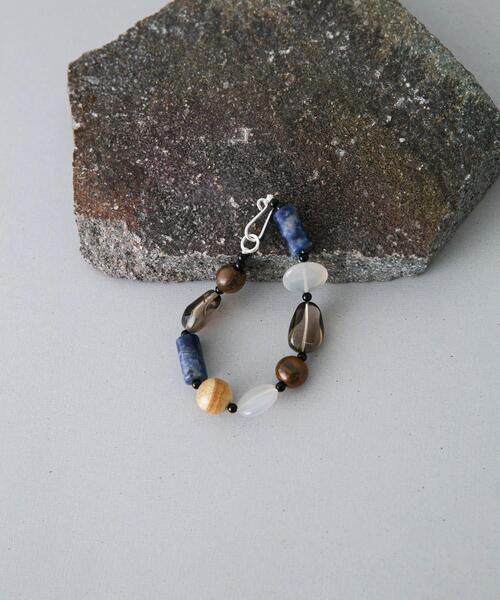 SMELLY（スメリー）の「SMELLY so’　earthy tones bracelet（ブレスレット・レディース・シルバー系その他・-）」の4枚目の写真