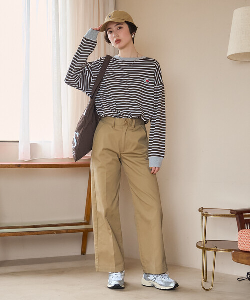 FREAK'S STORE（フリークスストア）の「FRUIT OF THE LOOM×FREAK'S STORE/フルーツオブザルーム 別注 ボーダービッグロンT/マルチボーダーロンT（Tシャツ/カットソー・レディース・ブルー/ワイン/ブラウン・ﾌﾘ-）」の8枚目の写真