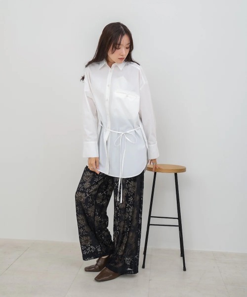 Bab(バブ)の「ロングシャツブラウス(シャツ/ブラウス・レディース・ブラウン/チャコールグレー/オフホワイト・MEDIUM)」の7枚目の写真