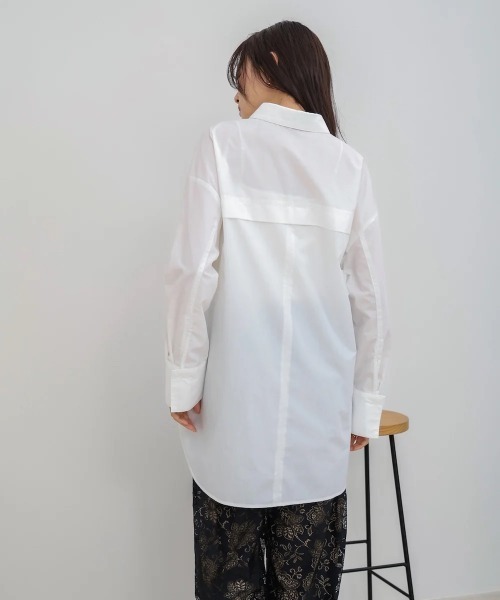 Bab(バブ)の「ロングシャツブラウス(シャツ/ブラウス・レディース・ブラウン/チャコールグレー/オフホワイト・MEDIUM)」の13枚目の写真