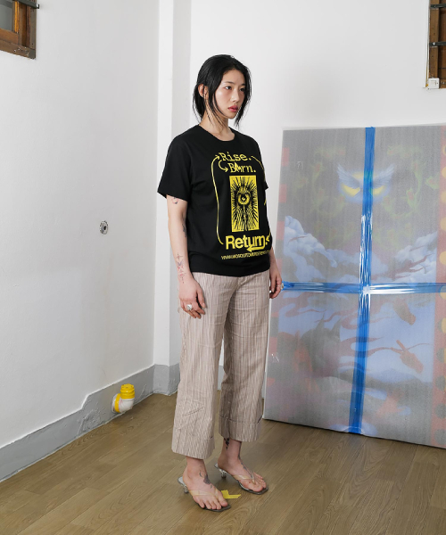 MOSQUITO MURDERERS(モスキートマーダラーズ)の「Rise. Born. Return T-SHIRT -Black(Tシャツ/カットソー・レディース・その他・1/2/3)」の3枚目の写真