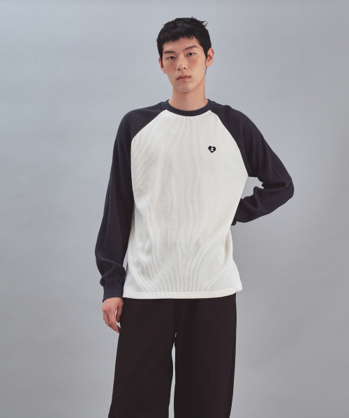 Rest&Recreation(レストアンドレクリエーション)の「HEART LOGO WAFFLE LONG SLEEVE - CREAM(Tシャツ/カットソー・レディース・その他・SMALL/LARGE)」の2枚目の写真