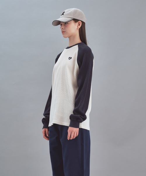 Rest&Recreation(レストアンドレクリエーション)の「HEART LOGO WAFFLE LONG SLEEVE - CREAM(Tシャツ/カットソー・レディース・その他・SMALL/LARGE)」の3枚目の写真