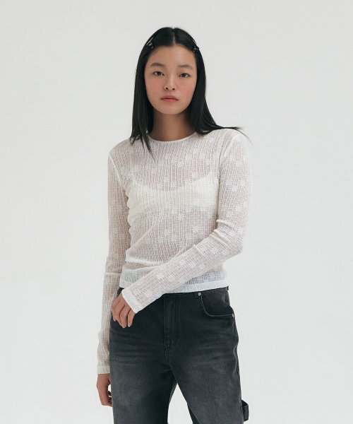 grove(グローブ)の「フラワーベースTシャツ_ブラック(Tシャツ/カットソー・レディース・その他・FREE)」の2枚目の写真