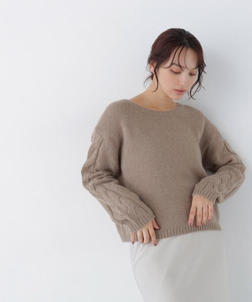 NATURAL BEAUTY BASIC（ナチュラルビューティーベーシック）の「袖ケーブルニット（ニット/セーター・レディース・ベージュ/ライトグリーン/ブラウン・FREE）」の12枚目の写真