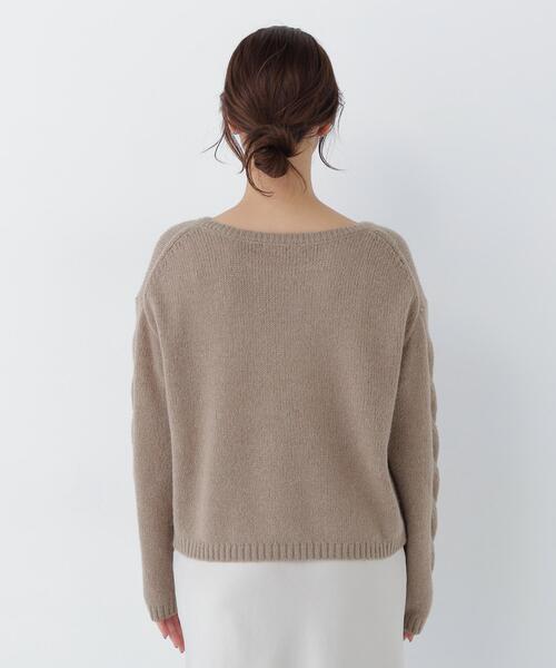 NATURAL BEAUTY BASIC（ナチュラルビューティーベーシック）の「袖ケーブルニット（ニット/セーター・レディース・ベージュ/ライトグリーン/ブラウン・FREE）」の15枚目の写真