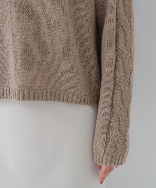NATURAL BEAUTY BASIC（ナチュラルビューティーベーシック）の「袖ケーブルニット（ニット/セーター・レディース・ベージュ/ライトグリーン/ブラウン・FREE）」の18枚目の写真