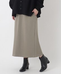 裏毛カットソー 配色ステッチロングスカート