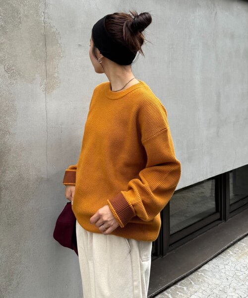 CIAOPANIC TYPY(チャオパニックティピー)の「【ヨレにくく、お手入れ簡単】【UNISEX】キープシェイプワッフルニットプルオーバー(ニット/セーター・メンズ・チャコールグレー/ライトグレー/ネイビー/オレンジ/ブルー/グリーン/マスタード/ホワイト系その他・SMALL/MEDIUM/LARGE/X-LARGE)」の13枚目の写真