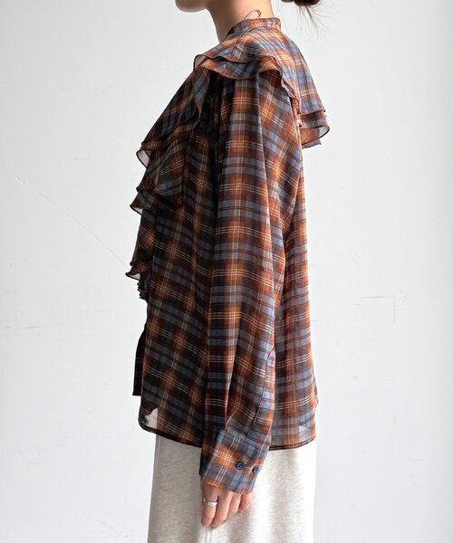 DouDou(ドゥドゥ)の「【WEB限定】フリルカラーブラウス(シャツ/ブラウス・レディース・ブラック/ブラウン/オフホワイト・FREE)」の14枚目の写真
