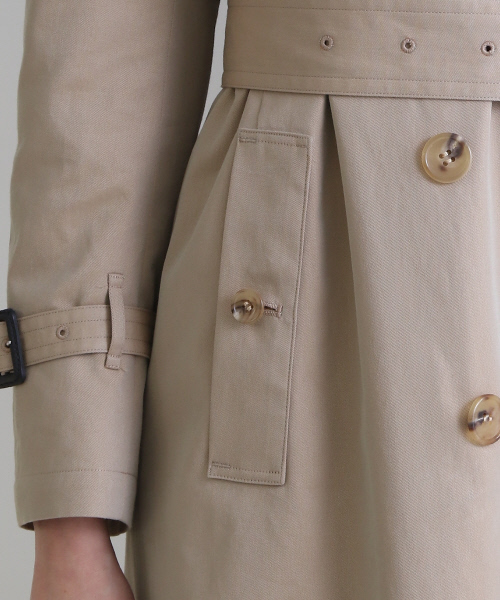 Abahouse Devinette（ドゥヴィネット）の「トレンチコート【BAILA 2018年03月号掲載】（トレンチコート・レディース・ベージュ/カーキ・1/2）」の10枚目の写真