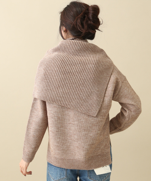 MYSELF ABAHOUSE（マイセルフアバハウス）の「スヌード付きVネックニット（ニット/セーター・レディース・ベージュ/テラコッタ/ネイビー・FREE）」の6枚目の写真